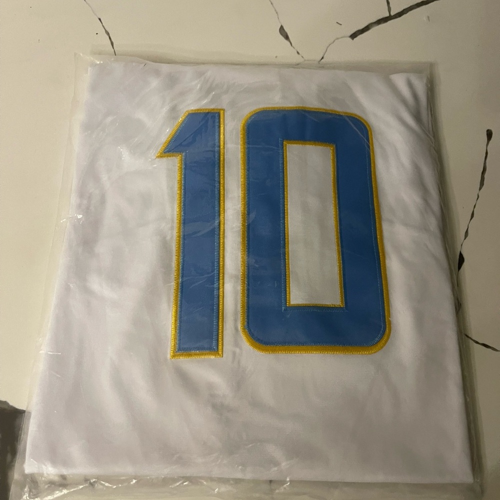 Men’s Nike Justin Herbert Chargers NFL Jersey Size 3X. - Picture 3 of 7